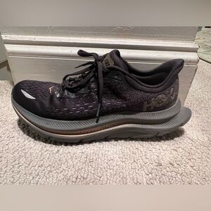 Black Kawana Hoka women’s sneakers size 8 - very lightly worn